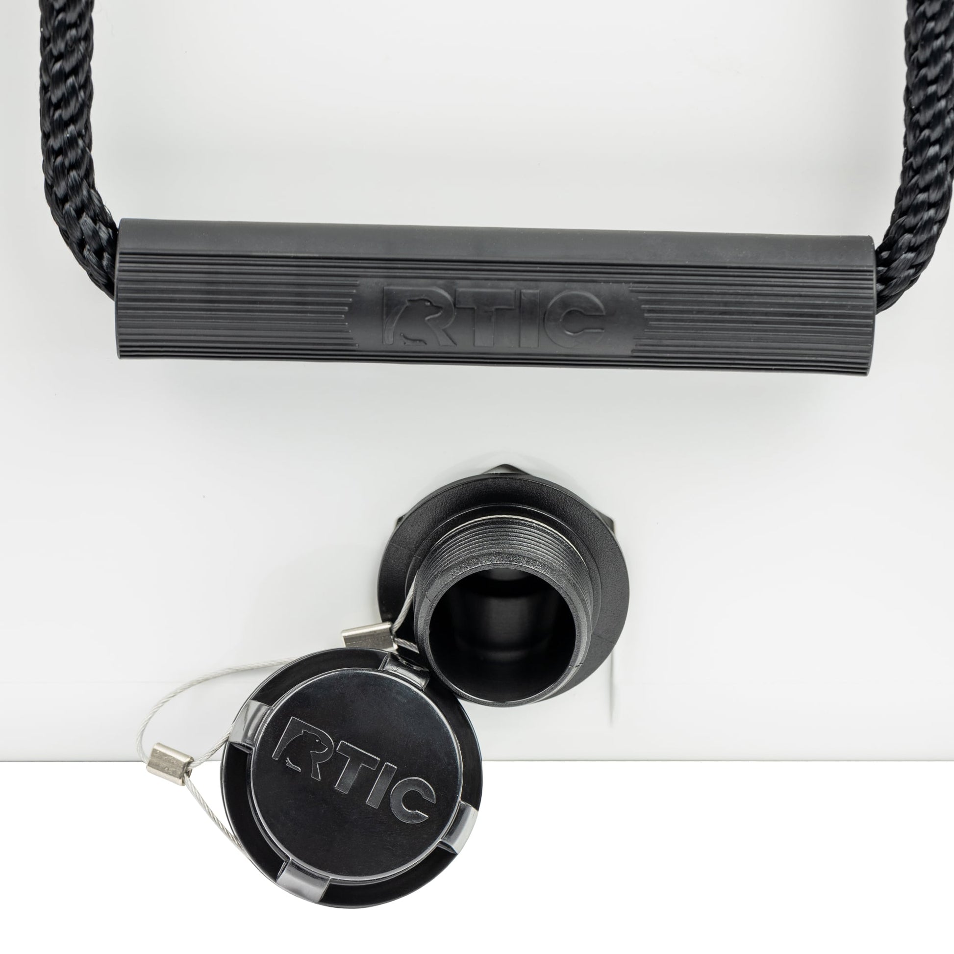 52 QT Ultra-Light Cooler Drain Plugs image 6
